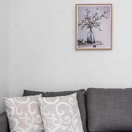 Apartamento Isbilya