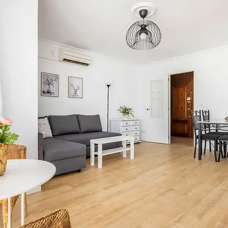 Isbilya Apartamento